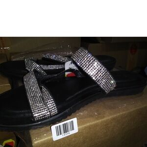 CUSHIONAIRE Women's Vienna Rhinestone slide sandal +Memory Foam , Black , 7.5